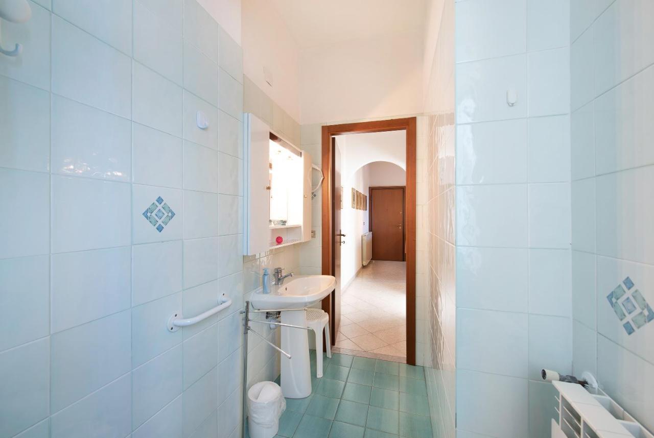 Ferienwohnung Trilocale Mazzini Con 2 Balconi Varraze Exterior foto