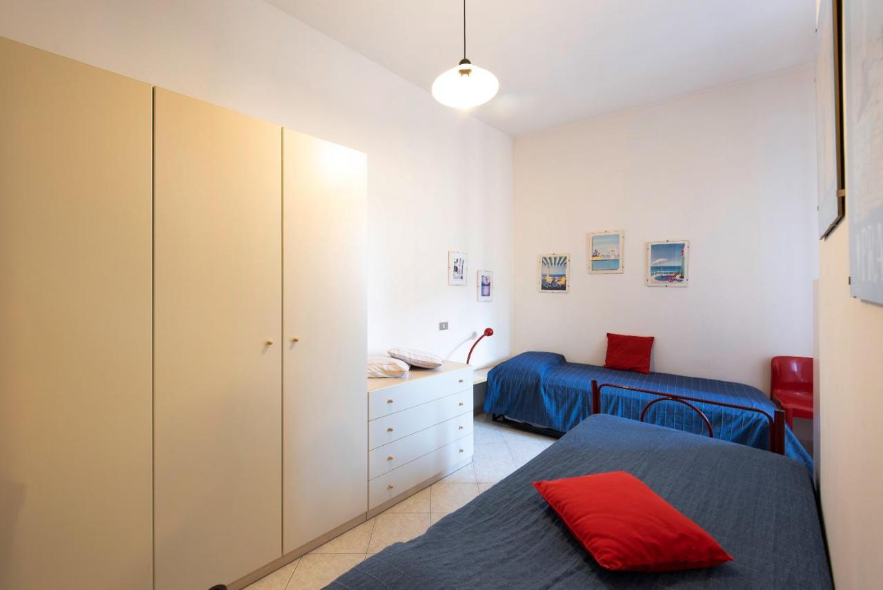 Ferienwohnung Trilocale Mazzini Con 2 Balconi Varraze Exterior foto